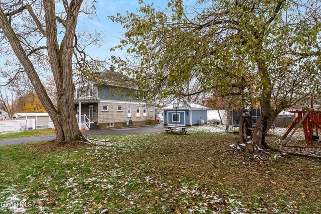 44 Fairmont Avenue, Amsterdam, NY 12010