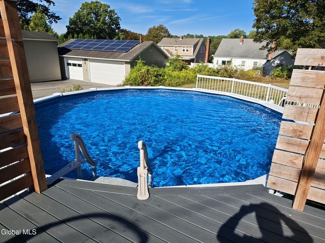 44 Fairmont Avenue, Amsterdam, NY 12010