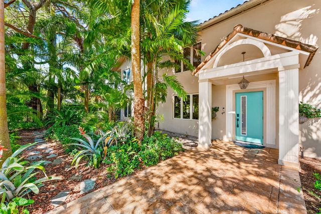 829 Coconut Drive, Fort Lauderdale, FL 33315