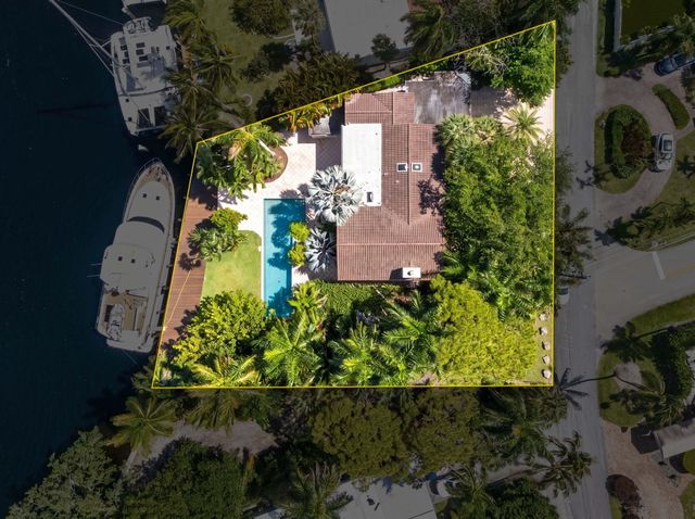 829 Coconut Drive, Fort Lauderdale, FL 33315