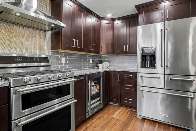 153 New Wickham Drive, Penfield, NY 14526