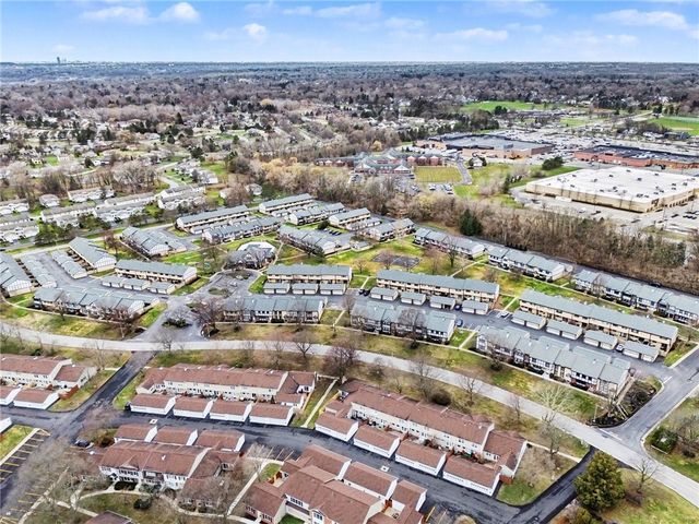 153 New Wickham Drive, Penfield, NY 14526