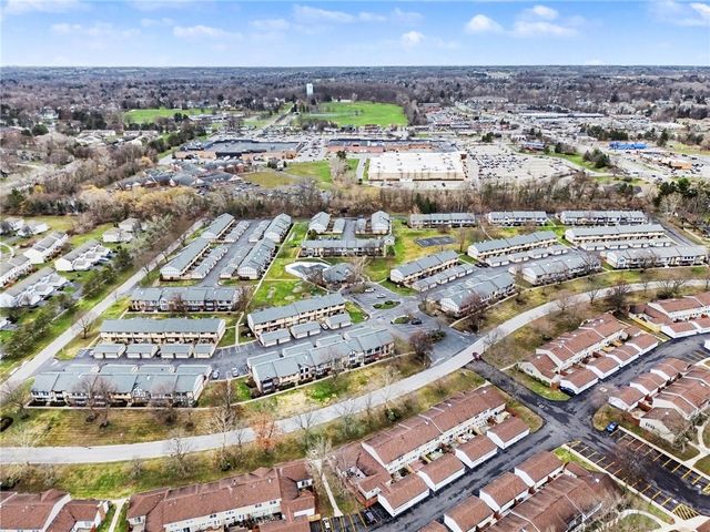 153 New Wickham Drive, Penfield, NY 14526