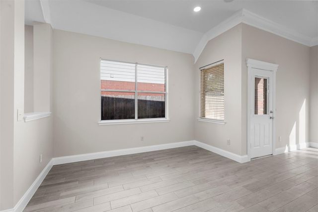 2909 Veva Drive, Pearland, TX 77584