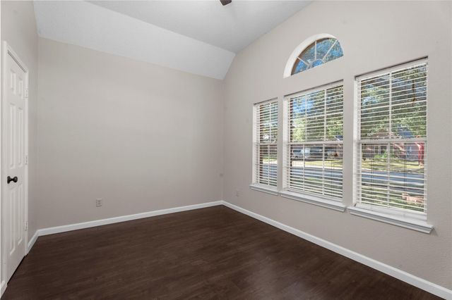 2909 Veva Drive, Pearland, TX 77584