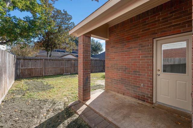 2909 Veva Drive, Pearland, TX 77584
