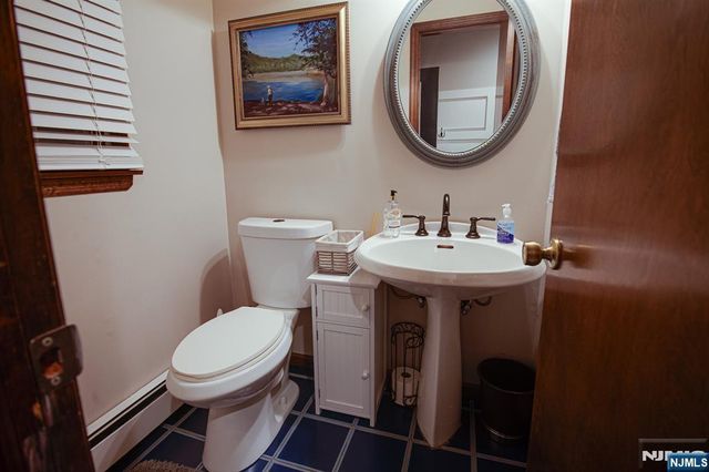 18 Morse Avenue, Ramsey, NJ 07446