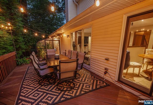 18 Morse Avenue, Ramsey, NJ 07446