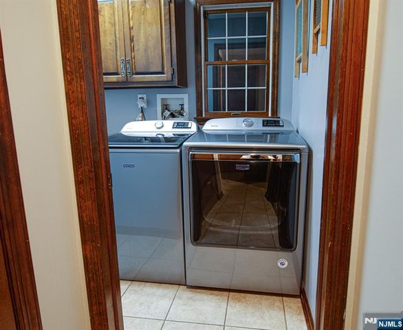 18 Morse Avenue, Ramsey, NJ 07446