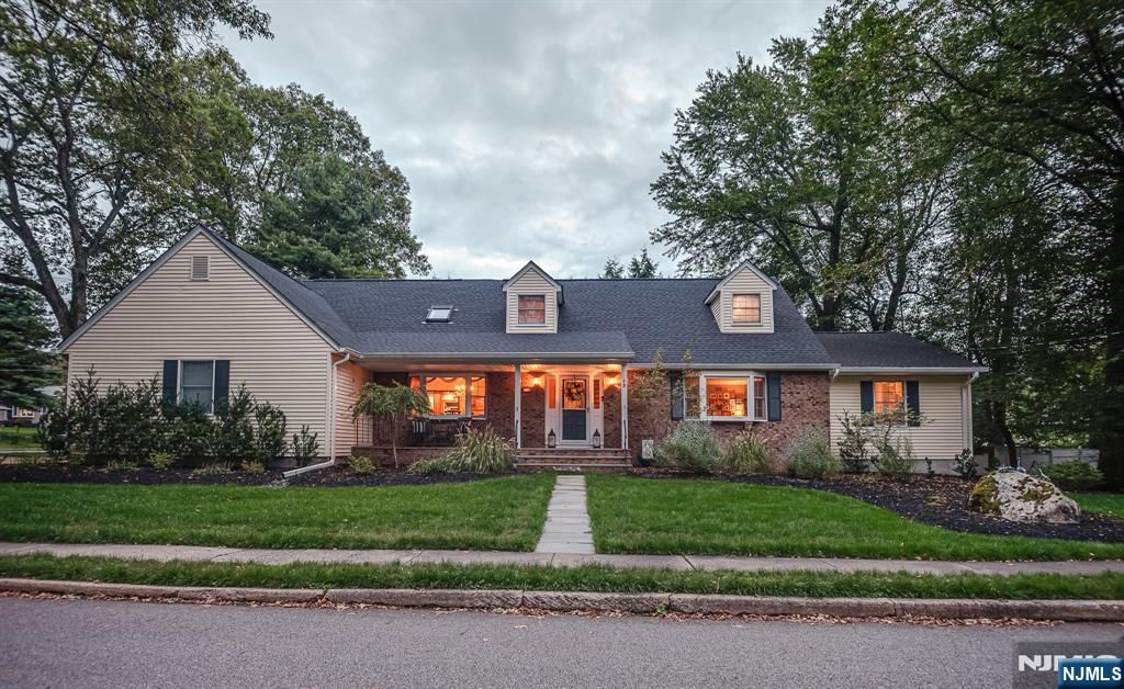 18 Morse Avenue, Ramsey, NJ 07446