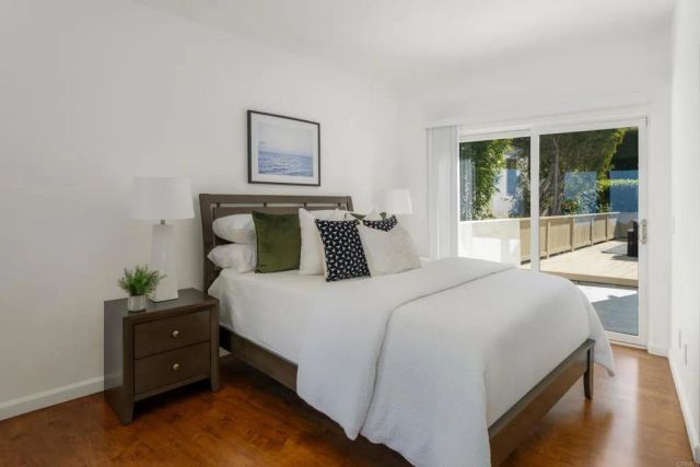 7784 Lookout Drive, La Jolla, CA 92037