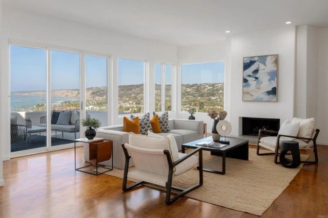 7784 Lookout Drive, La Jolla, CA 92037