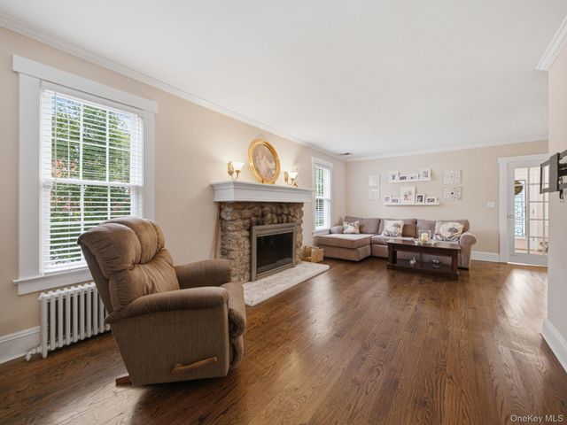 70 N Serven Street, Pearl River, NY 10965