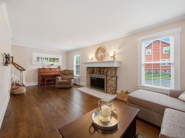 70 N Serven Street, Pearl River, NY 10965