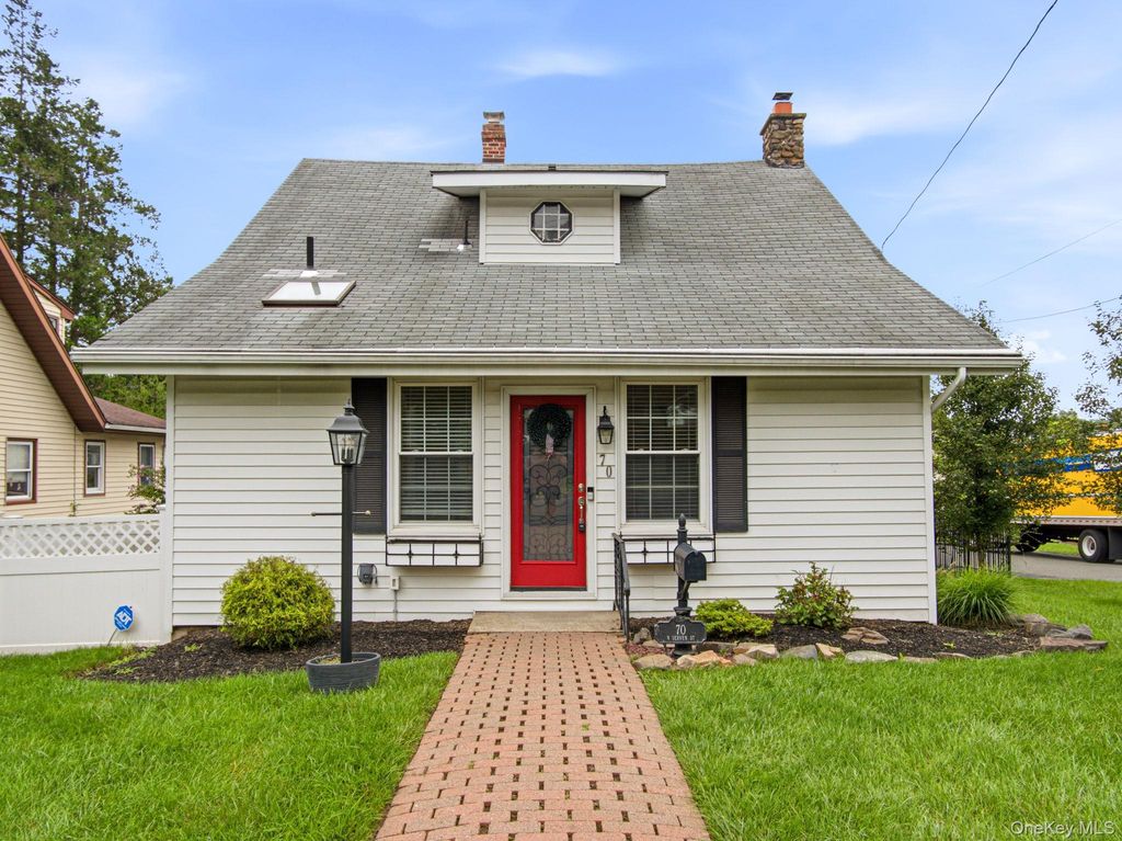 70 N Serven Street, Pearl River, NY 10965 — exterior