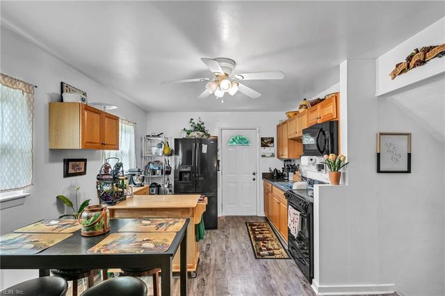 928 Trestman AVE, Virginia Beach, VA 23464