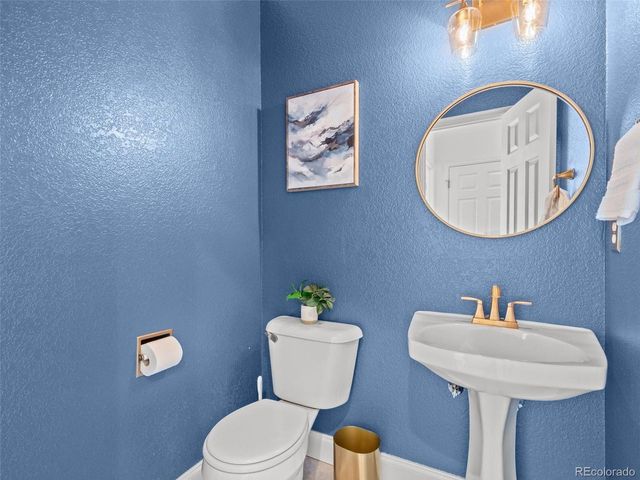 474 Snowberry Ct, Golden, CO 80403