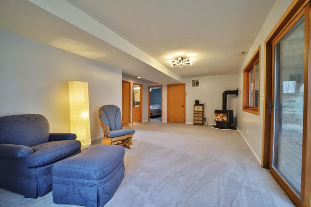 4738 Timber Oaks Road, Pequot Lakes, MN 56472