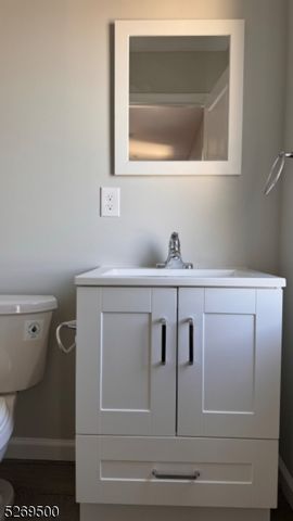 560 N 11Th St, Newark City, NJ 07107