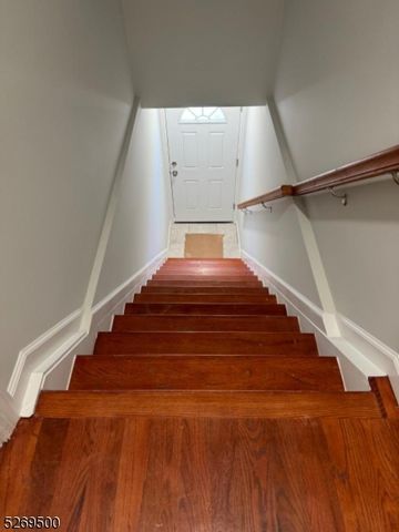 560 N 11Th St, Newark City, NJ 07107