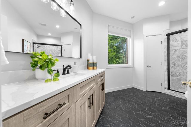 5035 Taft Place, Indian Hill, OH 45243