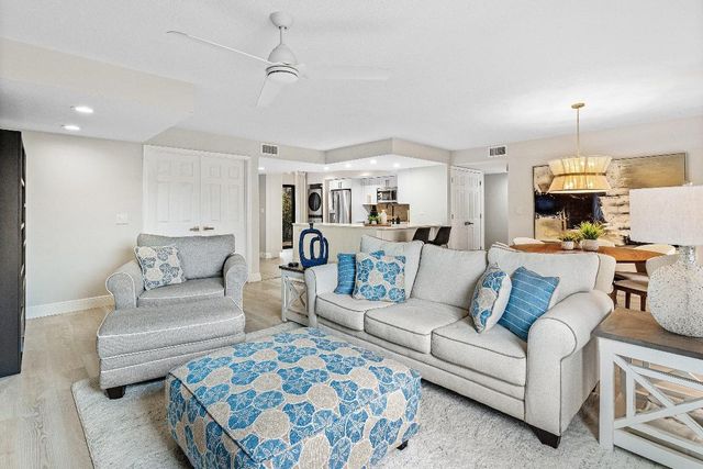 7918 Granada Place 103, Boca Raton, FL 33433