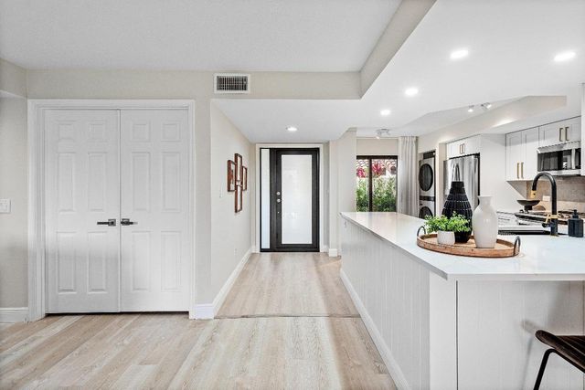 7918 Granada Place 103, Boca Raton, FL 33433