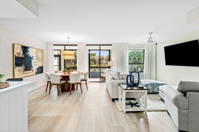 7918 Granada Place 103, Boca Raton, FL 33433