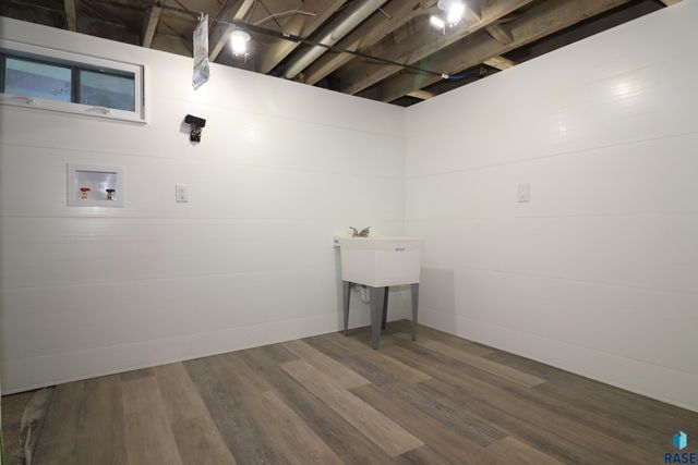 806 N Dakota Ave Avenue, Sioux Falls, SD 57104