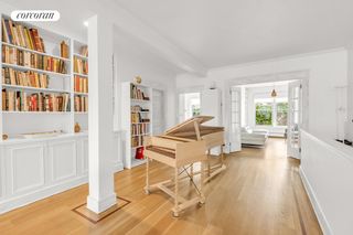 676 UNION Street, New York City, NY 11215