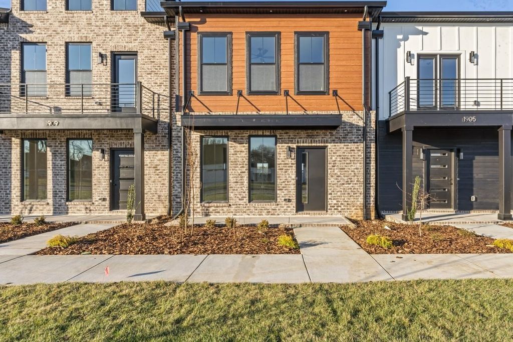 2122 Gracie Bug Loop, Murfreesboro, TN 37128