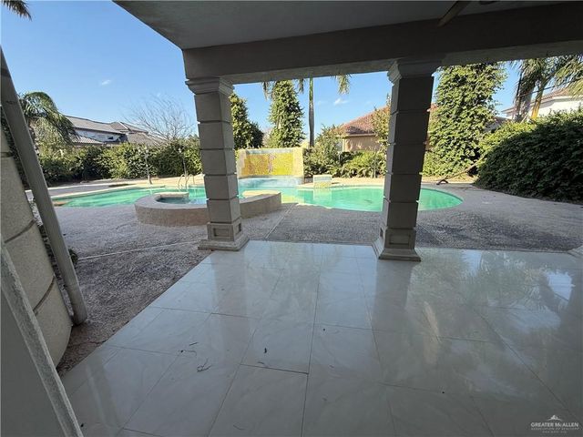 4004 El Jardin Street, Mission, TX 78572