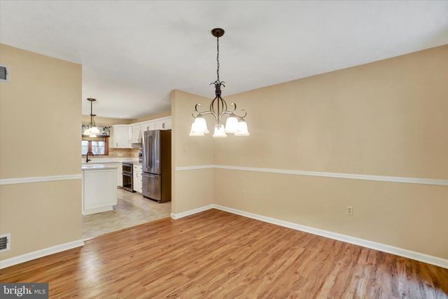 2463 WEDGEWOOD WAY, York, PA 17408