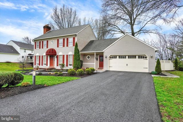 2463 WEDGEWOOD WAY, York, PA 17408