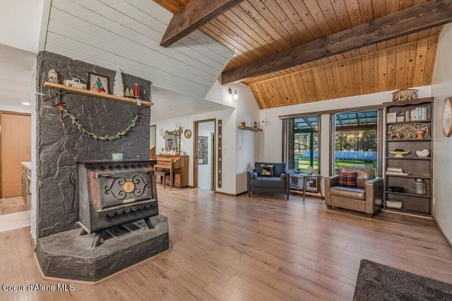 31745 N CARAVELLE RD, Athol, ID 83801