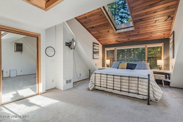 31745 N CARAVELLE RD, Athol, ID 83801