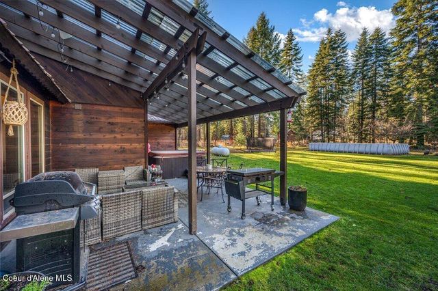 31745 N CARAVELLE RD, Athol, ID 83801