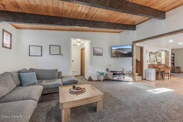 31745 N CARAVELLE RD, Athol, ID 83801