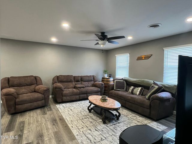 287 Guinn Drive, Greeneville, TN 37743