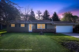 6062 Beechwood Drive, Haslett, MI 48840