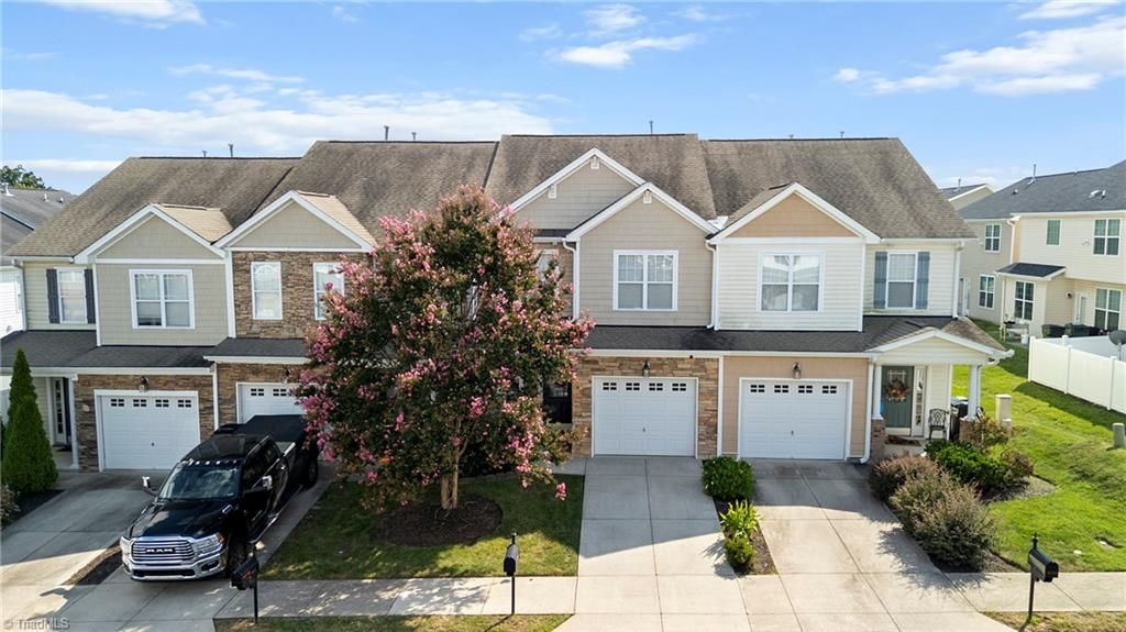 4032 Comrie Lane, Burlington, NC 27215