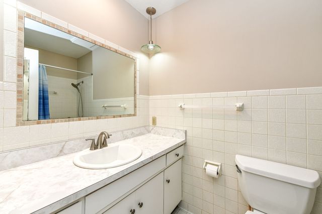 1815 Hillcrest Avenue, Anderson, IN 46011