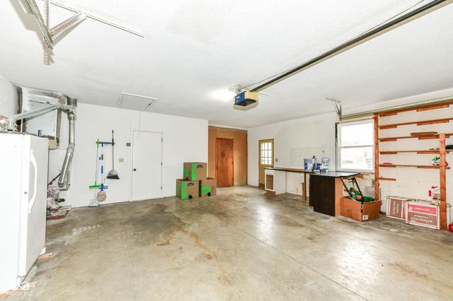 1815 Hillcrest Avenue, Anderson, IN 46011