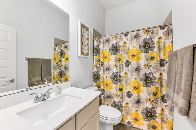 2213 Bayleaf Manor, Manvel, TX 77578