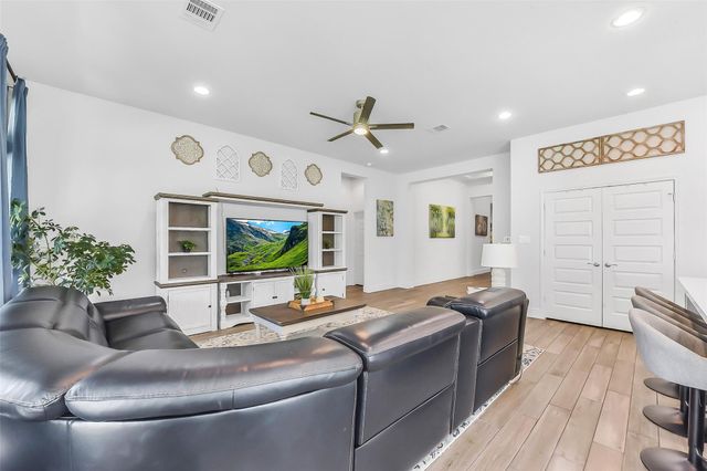 2213 Bayleaf Manor, Manvel, TX 77578