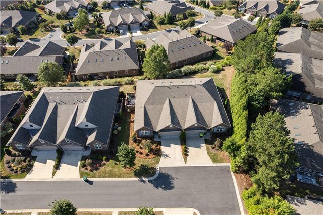 601 Watchtower Court, Winston-salem, NC 27127