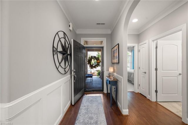 601 Watchtower Court, Winston-salem, NC 27127