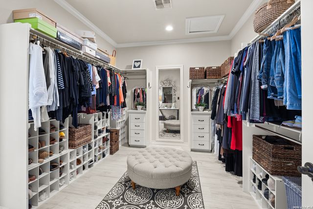 4123 Cliff Oaks, San Antonio, TX 78229