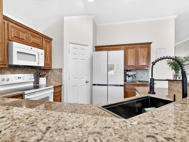 4820 Eagle Trace Drive, Fort Worth, TX 76244