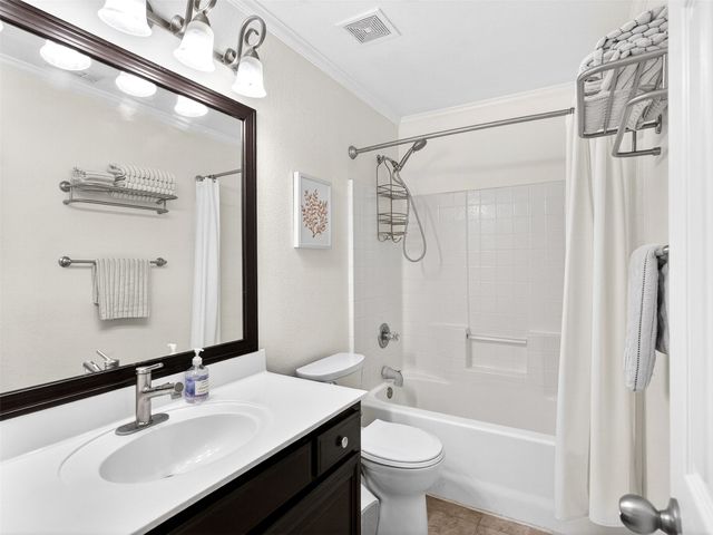4820 Eagle Trace Drive, Fort Worth, TX 76244